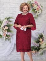 Didelio dydžio siuvinėta suknelė - Image 3