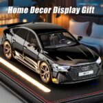 Audi RS7 modelio automobilis - Image 2