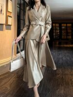 Elegantiškas moteriškas 2 dalių kostiumėlis