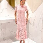 Elegantiška nėriniuota suknelė