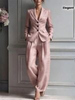 Elegantiškas rožinis kostiumėlis