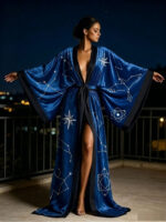 Kimono stiliaus chalatas su diržu