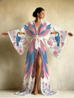 Kimono stiliaus chalatas su gėlių ir paukščių raštu