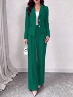 Elegantiškas moteriškas žalias kostiumas - Image 3
