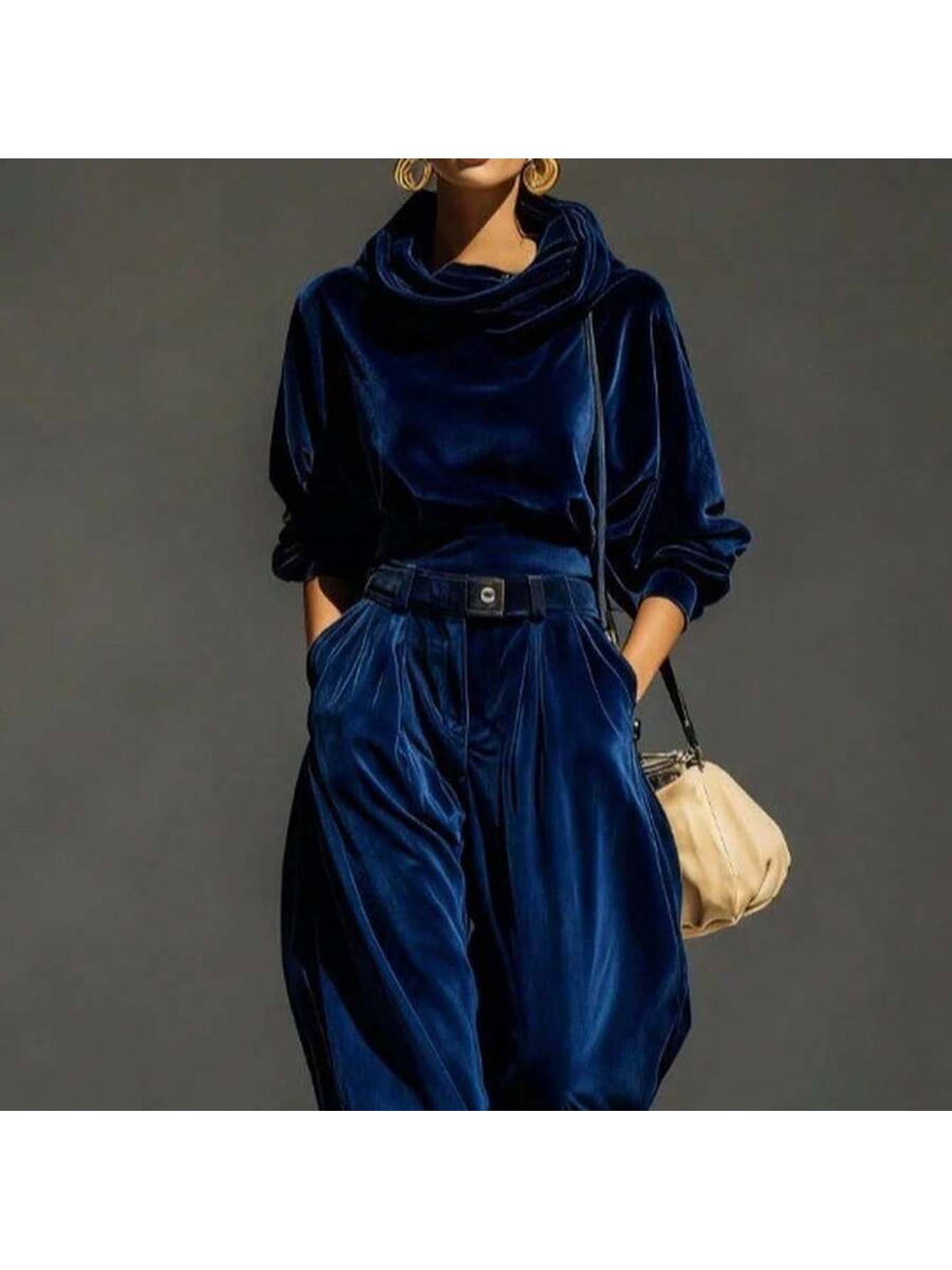 product-open-4f00cff7962a467582c74f37e6900d1e-goods Elegantiškas moteriškas aksominis 2 dalių komplektas - Image 1